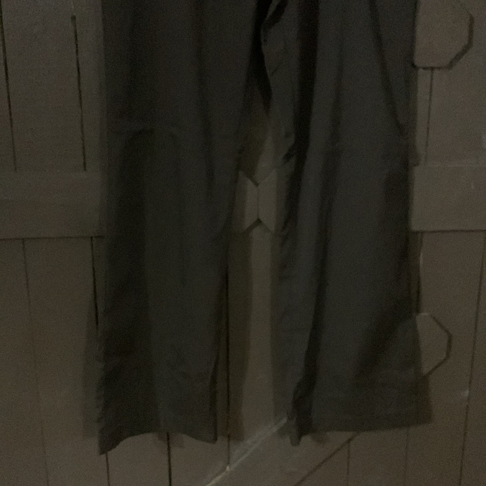 Burberry- woman’s dress pants - Picture 2 of 8